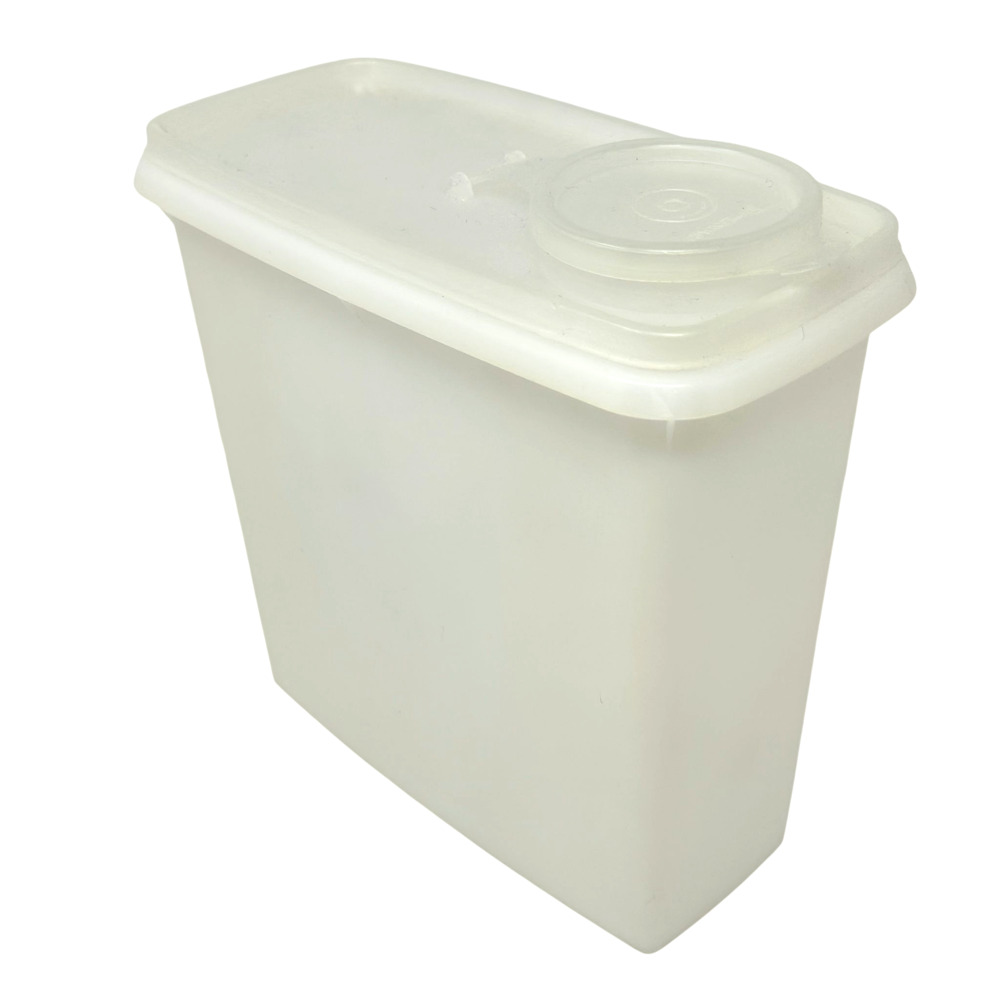 Tupperware Cereal Keeper Store-N-Pour Food Storage Container Flip Top Snap Lid
